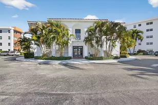 21 Yacht Club Dr, North Palm Beach, FL 33408 - Photo 26