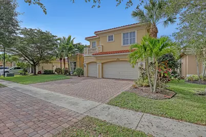 3389 Lago De Talavera, Lake Worth, FL 33467 - Photo 2