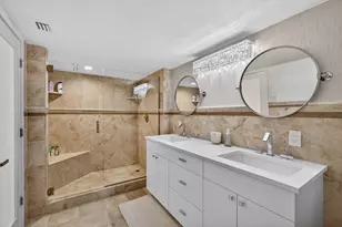 5380 N Ocean Dr, Singer Island, FL 33404 - Photo 22