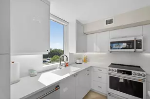 5380 N Ocean Dr, Singer Island, FL 33404 - Photo 8