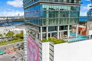 398 NE 5th St, Miami, FL 33132 - Photo 70