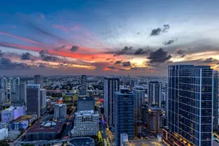 398 NE 5th St, Miami, FL 33132 - Photo 60