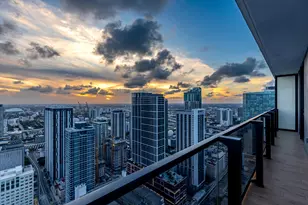 398 NE 5th St, Miami, FL 33132 - Photo 58