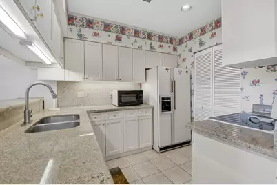 19197 Sabal Lake Drive, Boca Raton, FL 33434 - Photo 10