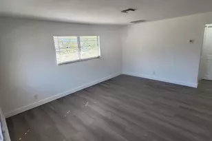 1617 N J St, Lake Worth, FL 33460 - Photo 4