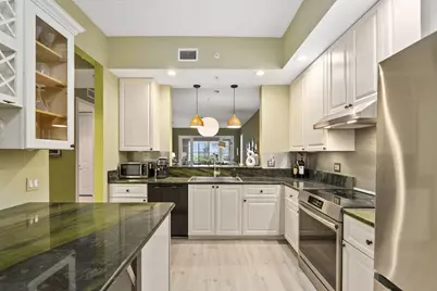 25 Harbour Isle Drive W #101, Fort Pierce, FL 34949 - Photo 12