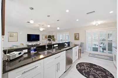 9461 SE Little Club Way N, Jupiter, FL 33469 - Photo 10