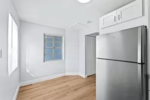 3800 N 10th Ave N, Palm Springs, FL 33461 - Photo 4