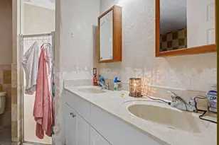 1400 Cardinal Ln, Lantana, FL 33462 - Photo 14