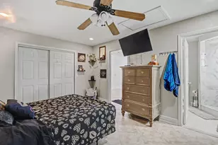 1400 Cardinal Ln, Lantana, FL 33462 - Photo 18