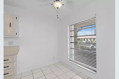 8616 Chevy Chase Drive, Boca Raton, FL 33433 - Photo 6