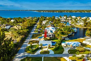 247 SW Riverway Blvd, Palm City, FL 34990 - Photo 1