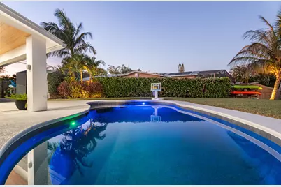 247 SW Riverway Boulevard, Palm City, FL 34990 - Photo 10