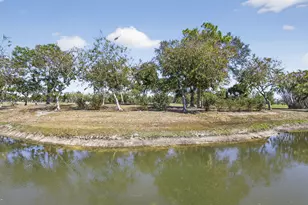 120 Prestige Dr, Royal Palm Beach, FL 33411 - Photo 44