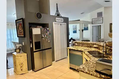 981 SW McComkle Avenue, Port Saint Lucie, FL 34953 - Photo 4