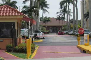 7000 NW 186th St, Hialeah, FL 33015 - Photo 2