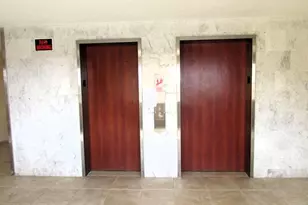7000 NW 186th St, Hialeah, FL 33015 - Photo 8