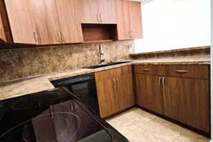7000 NW 186th St, Hialeah, FL 33015 - Photo 10