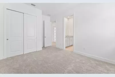 10625 SW Larocca Way, Port Saint Lucie, FL 34987 - Photo 4