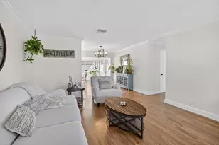 5710 NW 70th Terrace, Tamarac, FL 33321 - Photo 4