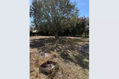 137 SW Meade Circle, Port Saint Lucie, FL 34953 - Photo 24