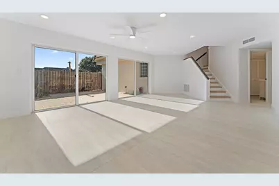 4270 Hazel Avenue #B, Palm Beach Gardens, FL 33410 - Photo 10