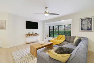 1107 Duncan Cir, Palm Beach Gardens, FL 33418 - Photo 2