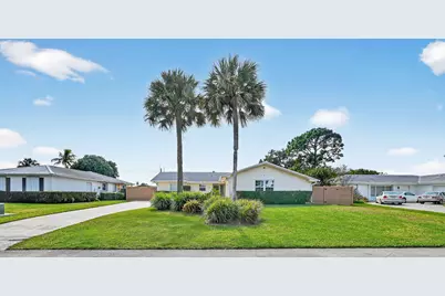 3790 Dogwood Avenue, Palm Beach Gardens, FL 33410 - Photo 1