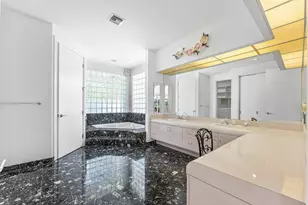 4 Sutton Dr, Boynton Beach, FL 33436 - Photo 30