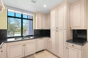 200 E Palmetto Park Rd, Boca Raton, FL 33432 - Photo 22