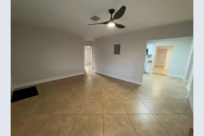 116 SE 3rd Avenue, Boynton Beach, FL 33435 - Photo 2