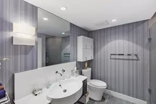 20281 E Country Club Dr E, Aventura, FL 33180 - Photo 24