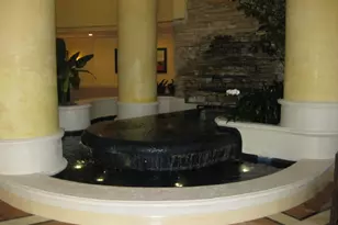 20281 E Country Club Dr E, Aventura, FL 33180 - Photo 4