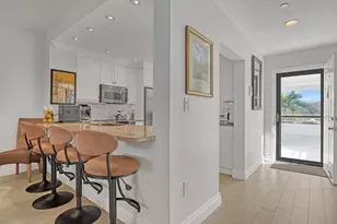 945 Oak Harbour Dr, Juno Beach, FL 33408 - Photo 8