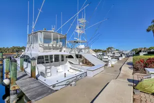 945 Oak Harbour Dr, Juno Beach, FL 33408 - Photo 32