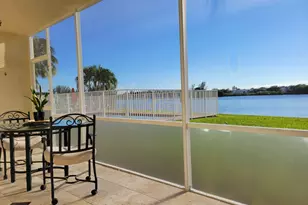 4401 Crystal Lake Dr, Deerfield Beach, FL 33064 - Photo 1