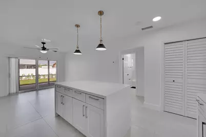 2821 NE 2nd Avenue #2823, Boca Raton, FL 33431 - Photo 4