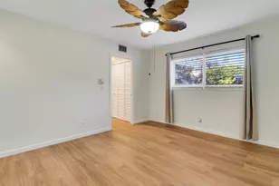 269 Norwich L, West Palm Beach, FL 33417 - Photo 14