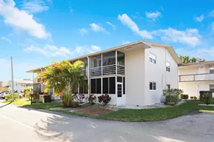 269 Norwich L, West Palm Beach, FL 33417 - Photo 1