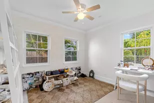 143 Greymon Dr, West Palm Beach, FL 33405 - Photo 8