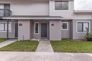 1402 Wharf Ln, Greenacres, FL 33463 - Photo 2