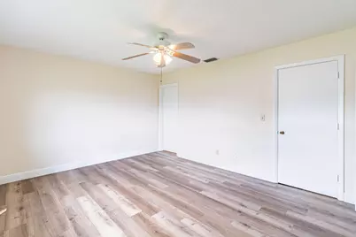 1402 Wharf Lane, Greenacres, FL 33463 - Photo 18