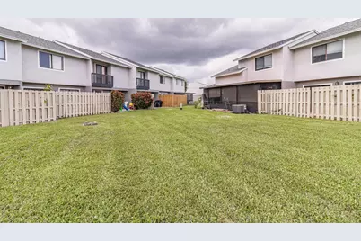 1402 Wharf Lane, Greenacres, FL 33463 - Photo 22