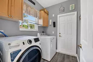 5947 Bay Hill Cir, Lake Worth, FL 33463 - Photo 32