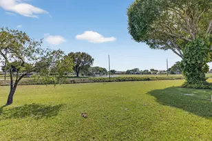 5533 Fairway Park Dr, Boynton Beach, FL 33437 - Photo 38