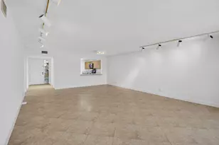 5533 Fairway Park Dr, Boynton Beach, FL 33437 - Photo 12