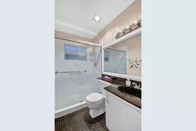 7352 Pine Forest Circle, Lake Worth, FL 33467 - Photo 24