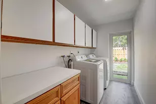 800 Forsyth St, Boca Raton, FL 33487 - Photo 32