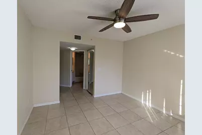 1000 Crestwood Court #1003, West Palm Beach, FL 33411 - Photo 10