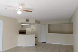 1000 Crestwood Ct, Royal Palm Beach, FL 33411 - Photo 8